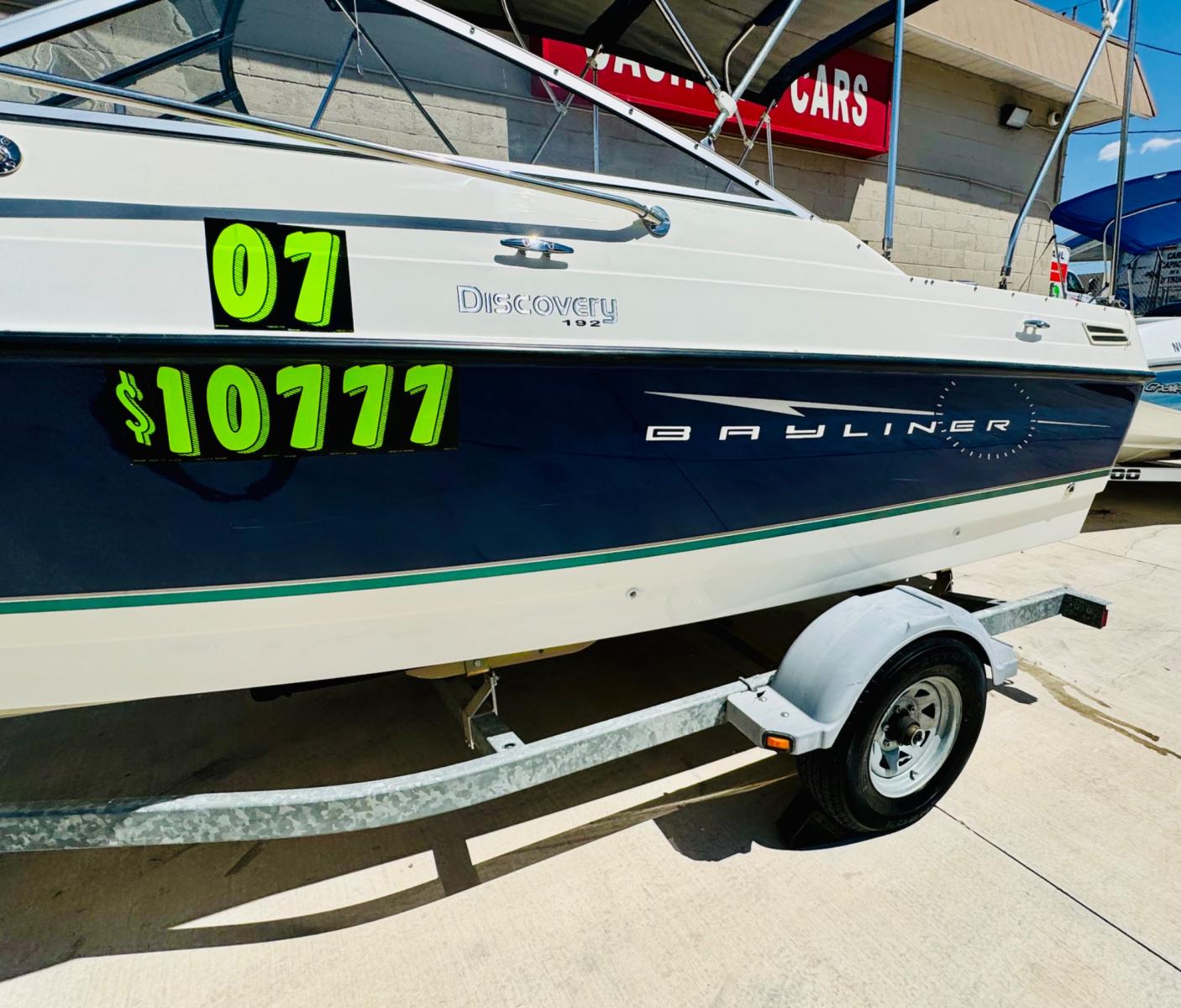 2007 Bayliner Discovery 192 , located at 2190 Hwy 95, Bullhead City, AZ, 86442, (928) 704-0060, 0.000000, 0.000000 - On consingment. 2007 Bayliner Discovery 192. Recently serviced. Nice bimini top - Photo #7